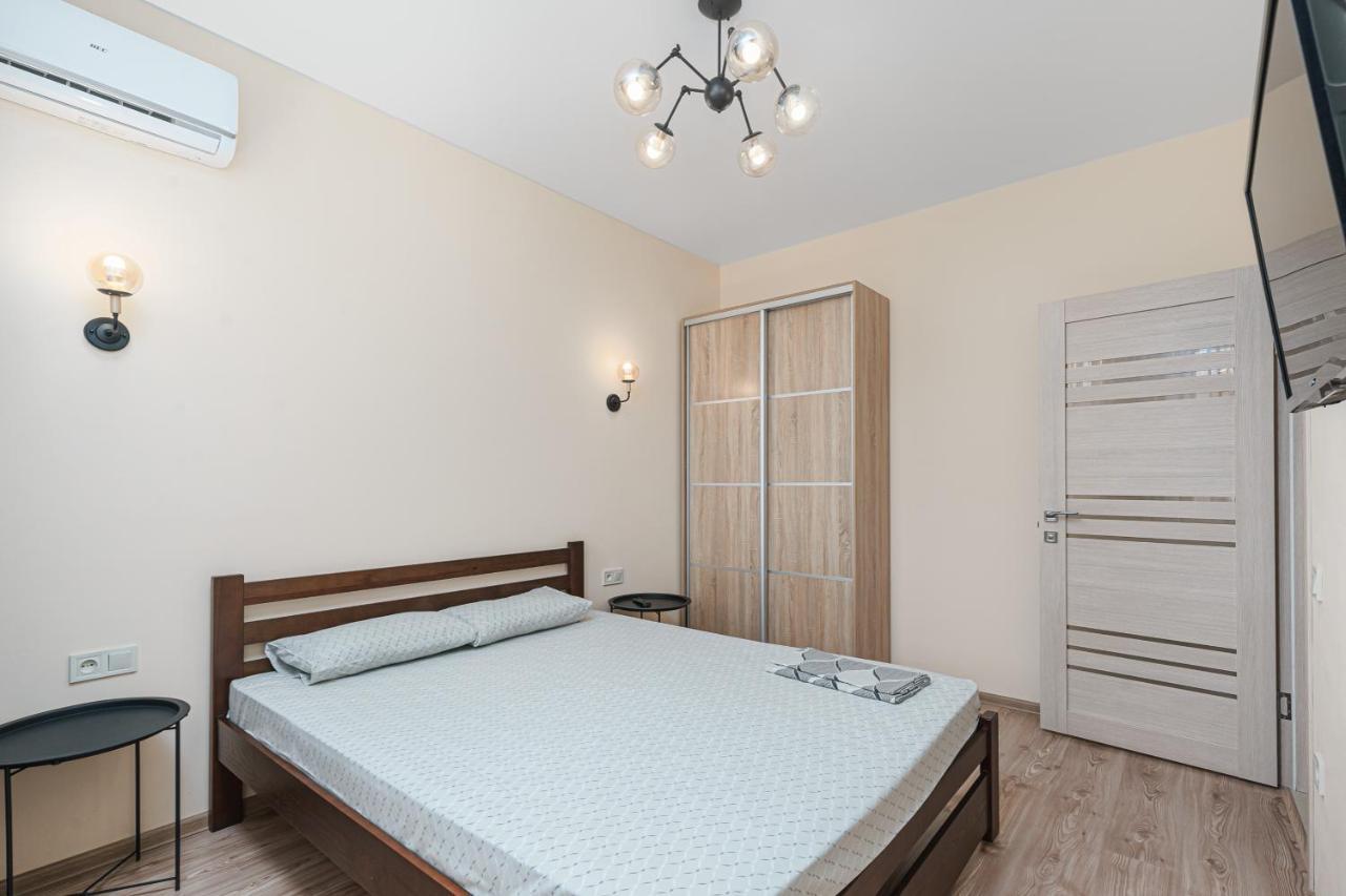 20 Deribasivska 2 Bedrooms Apartment Oldenburg Bagian luar foto
